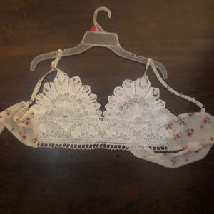 White laced Crop top